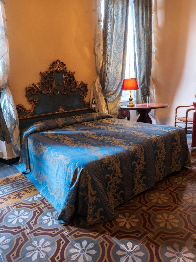 Hotel Dell'Orto Кьявари Экстерьер фото